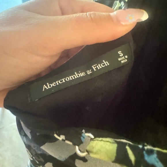 Abercrombie & Fitch Floral Cowl Neck Maxi Dress - Picture 4 of 6